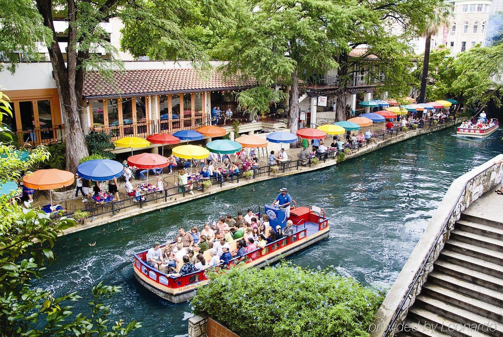 Holiday Inn San Antonio-Downtown/Market Square, An Ihg Hotel Ngoại thất bức ảnh